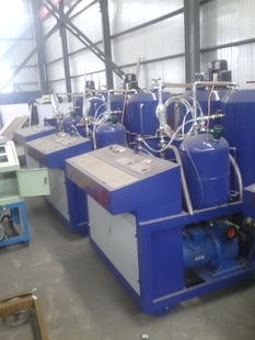 专业聚氨酯密封条浇注机 自动化发泡设备的核心优势与厂家选择